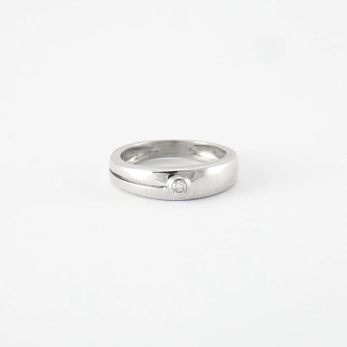Bague 48 Bague en Or blanc & diamants 58 Facettes