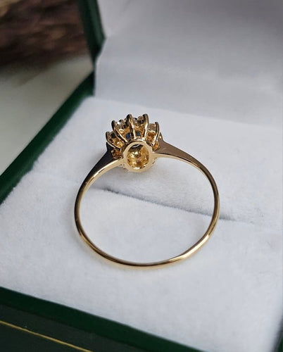 Bague 52 Bague marguerite vintage en or jaune 18 carats, saphir et diamants 58 Facettes 704
