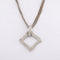 Collier Pendentif : Largeur : 2.5 cm ; Longueur :  3 cm / Blanc/Gris / Or 750 Collier Or blanc Diamants 58 Facettes 200011R