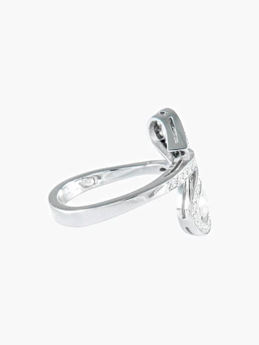 Bague 52.5 Bague en or blanc sertie de diamants entrelacés 58 Facettes 422 00279