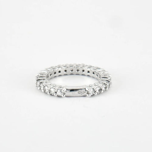 Bague 49 Bague en Or Blanc & diamants 58 Facettes