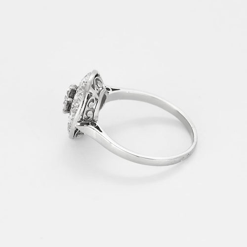 Bague 52 Elegante Bague platine et diamants 58 Facettes SMA0406X4