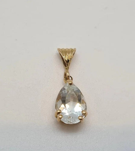 Pendentif Pendentif en Or jaune, Aigue marine 58 Facettes