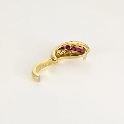 Boucles d'oreilles Boucles d'oreilles en or jaune et blanc 18K, rubis et diamants 58 Facettes 58FC128