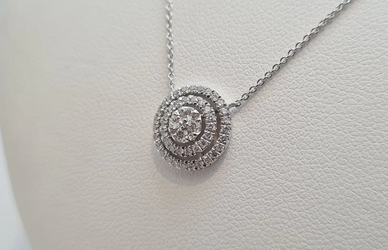 Collier Collier en Or blanc, diamants 58 Facettes