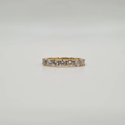 Bague 48 Demi-alliance or jaune sertie de diamants 58 Facettes