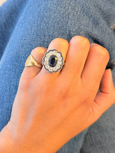 Bague 50 Bague Marguerite art déco en or jaune et saphirs et diamants 58 Facettes