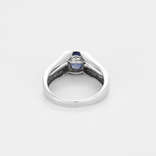 Bague 49 Bague en or gris, saphir et diamants 58 Facettes SNA1714