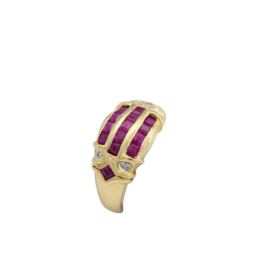 Bague 52 Bague en or jaune 18 carats avec rubis synthétiques et diamants 58 Facettes 32229