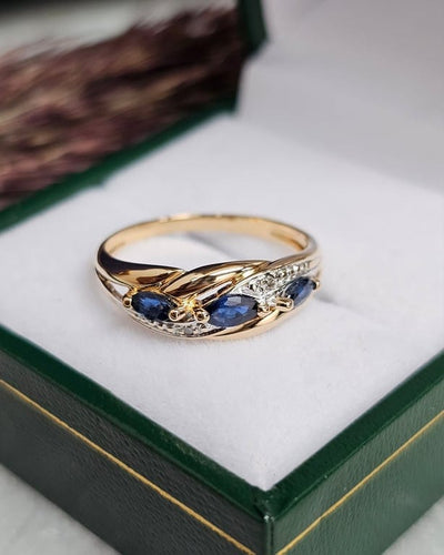 Bague 53 Bague vintage en or jaune 18 carats, saphirs et diamants 58 Facettes 718