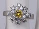 Bague 52.5 Bague en or blanc fleur diamant jaune 58 Facettes BA-42