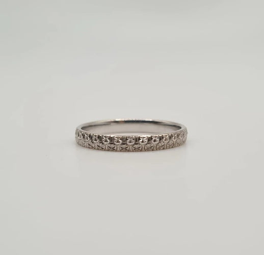 Bague 52 Alliance or blanc 18 carats 58 Facettes