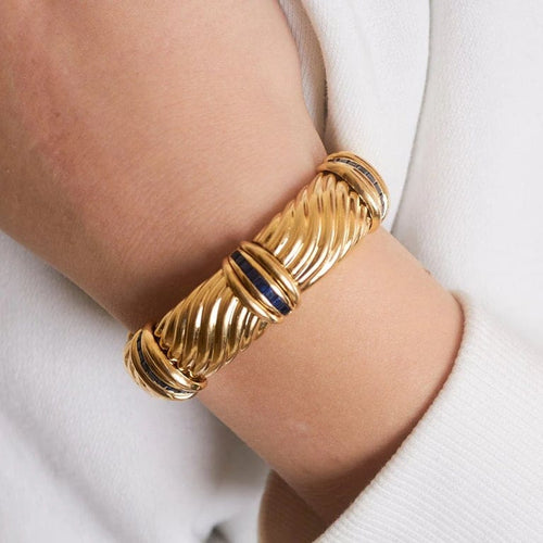 Bracelet Bracelet Rigide OJ PERRIN Or Jaune Godronné Saphirs 58 Facettes 4833