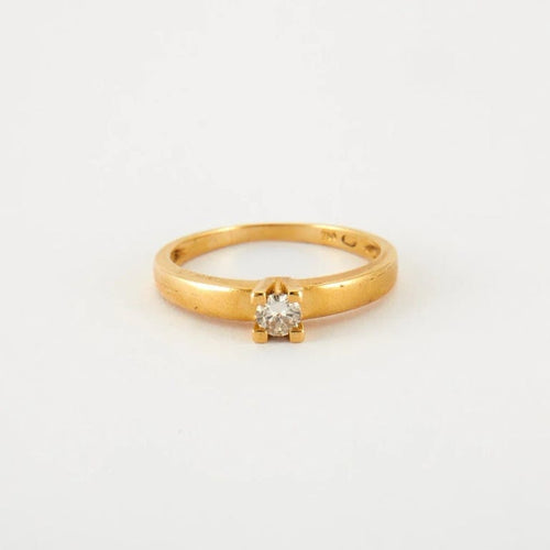 Bague 52 Bague en Or jaune & diamants 58 Facettes