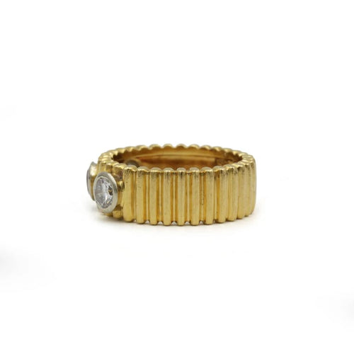 Bague 54 Bague Godronnée - Or, Diamants & Rubis 58 Facettes 250396R