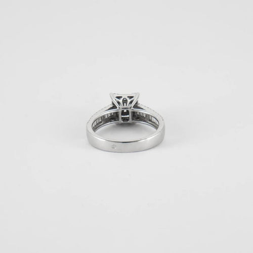 Bague 53 Bague or blanc diamants 58 Facettes