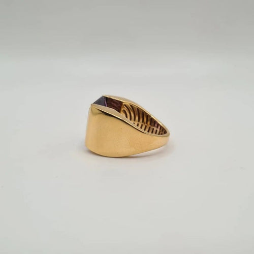 Bague 55 Bague or jaune sertie d’une améthyste 58 Facettes