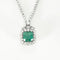 Collier Collier pendentif en or gris 18k, émeraude et diamants 58 Facettes LJ15