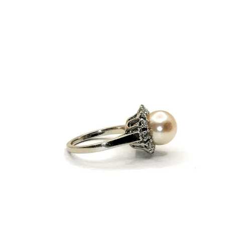 Bague 48.5 Bague or blanc perle et diamants 58 Facettes 2069