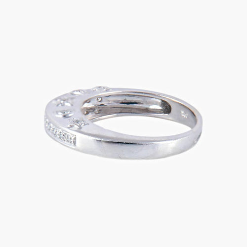 Bague 53 Bague Lunes et Étoiles en or gris et diamants 58 Facettes