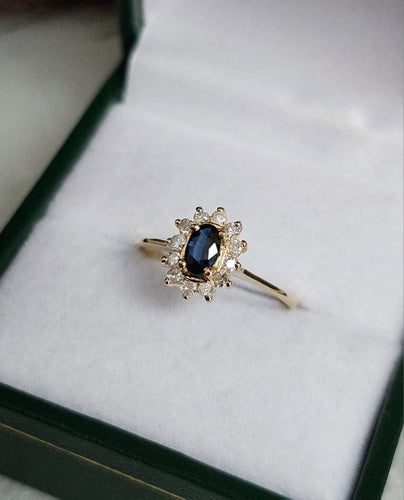 Bague 52 Bague marguerite vintage en or jaune 18 carats, saphir et diamants 58 Facettes 704