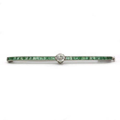Broche Broche or blanc platine diamants émeraudes. 58 Facettes 220129R