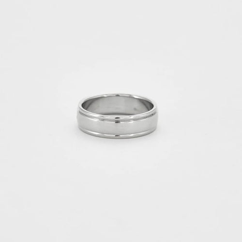 Bague 56 Alliance or blanc 18 carats 58 Facettes