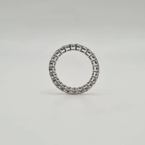 Bague 48 Alliance tour complet or blanc 18 carats sertie de diamants naturels 58 Facettes