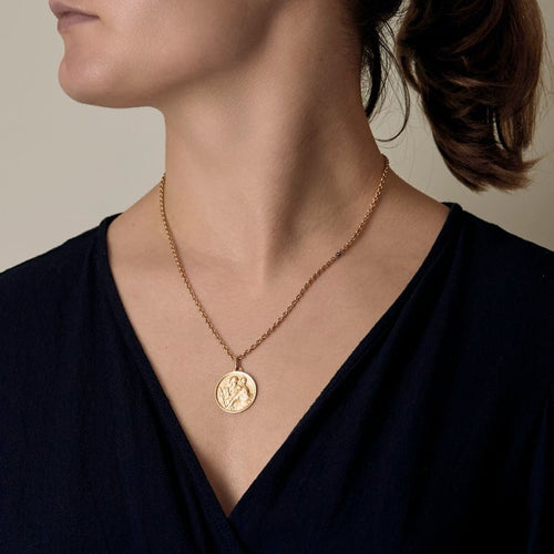 Pendentif Médaille Saint Christophe en or jaune 58 Facettes TAR1649