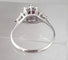 Bague 57 Bague or blanc, rubis fin au centre et entourage diamants Princesse 58 Facettes
