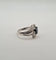 Bague 55 Bague or blanc, diamants, saphirs 58 Facettes