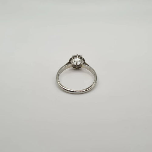 Bague 58 Bague or blanc 18 carats sertie d'un diamant 58 Facettes
