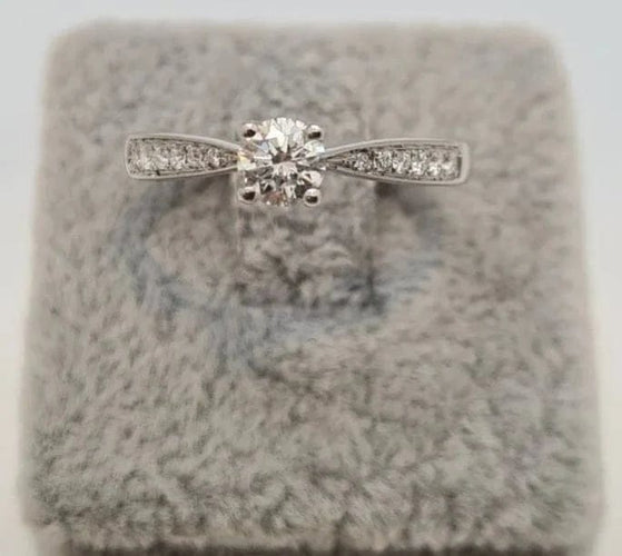 Bague 54 Bague en Or blanc diamants naturels 58 Facettes