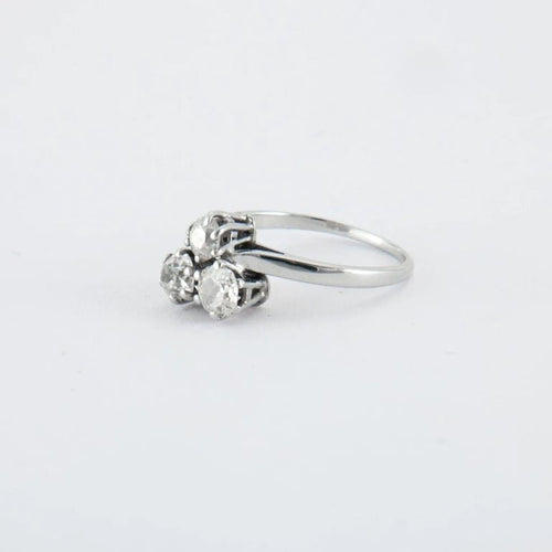 Bague 53 Bague en or blanc & diamants 58 Facettes