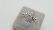 Bague 54 Bague en Or blanc, diamants 58 Facettes