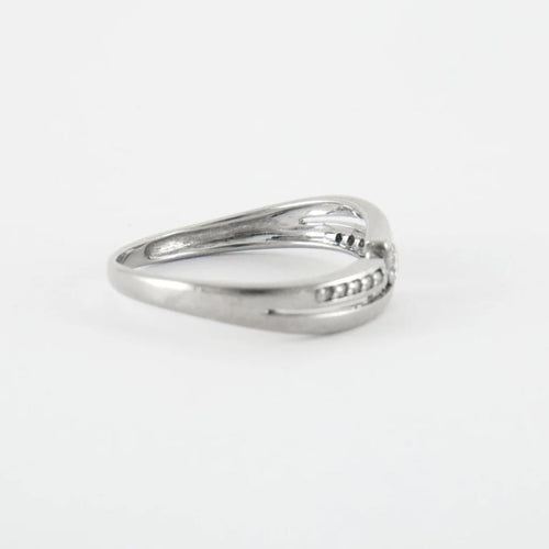Bague 52 Bague Or blanc diamants 58 Facettes