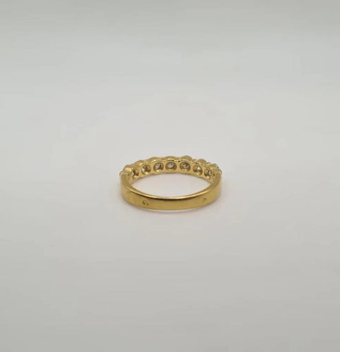 Bague 51 Demi-alliance or jaune sertie de diamants 58 Facettes