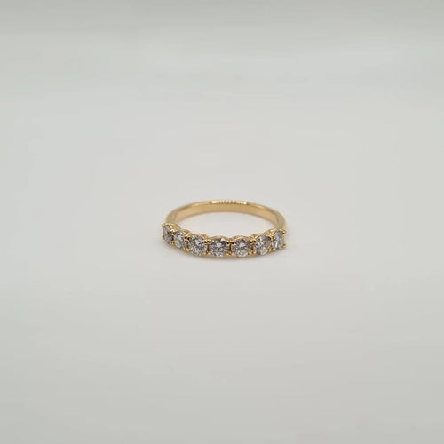 Bague 48 Demi-alliance or jaune sertie de diamants 58 Facettes