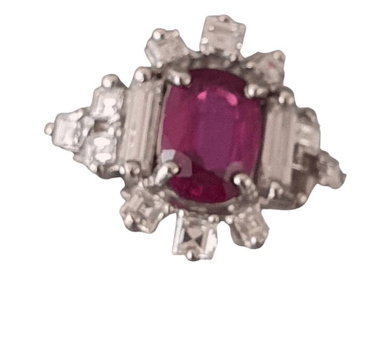 Bague 57 Bague or blanc, rubis fin au centre et entourage diamants Princesse 58 Facettes