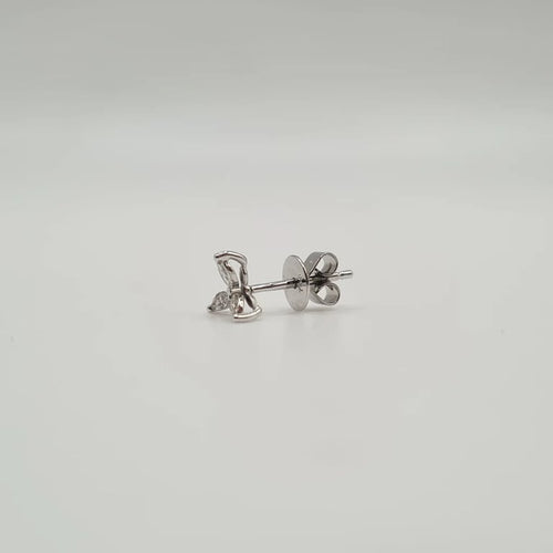 Boucles d'oreilles Boucles d'oreilles fleurs or blanc diamants 58 Facettes