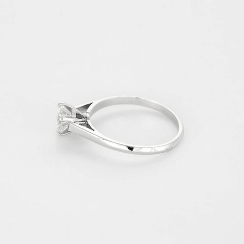 Bague 58 Bague solitaire en or gris et diamant 1 carat environ 58 Facettes 58FC122