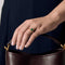 Bague 64 Bague marguerite en or jaune, émeraude et diamants 58 Facettes AUX1288X2