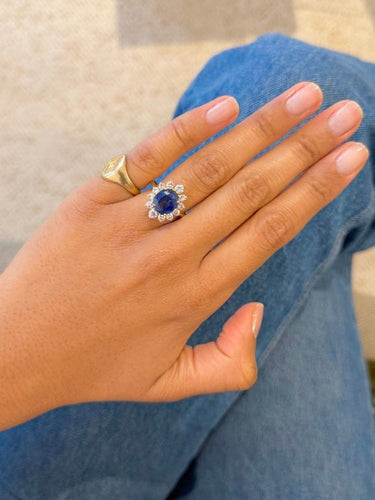 Bague 52 Bague marguerite en or jaune 18 carats, saphir et diamants 58 Facettes 111