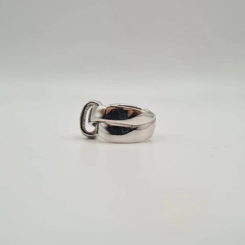 Bague 54 Bague or blanc sertie de diamants 58 Facettes