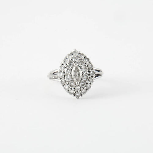 Bague 48 Bague en Or blanc & diamants 58 Facettes