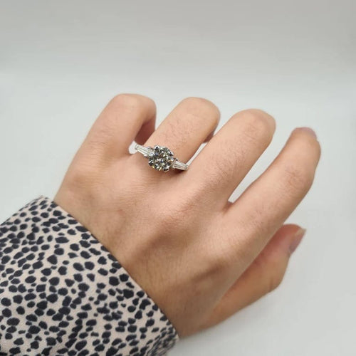 Bague 56 Bague or blanc 18 carats sertie de diamants naturels 58 Facettes
