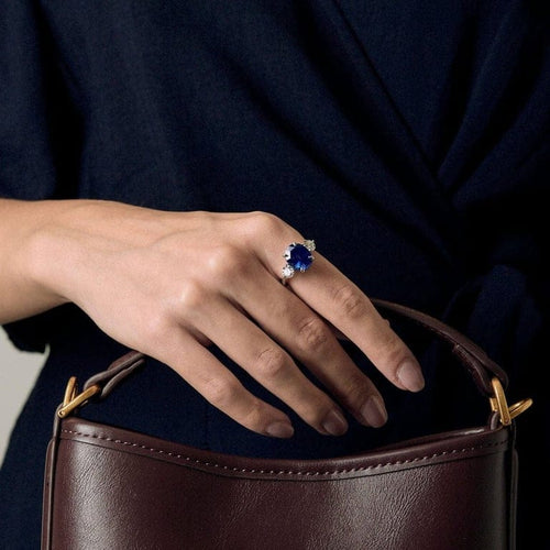 Bague 53 Bague - Bague saphir ovale 6,05 ct en or blanc 18k et diamants 58 Facettes LJ20-9