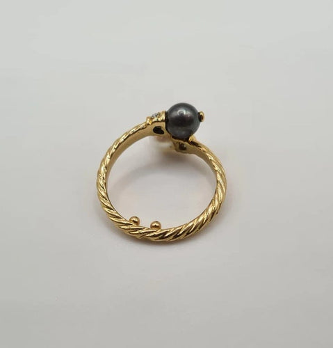 Bague 54 Bague or jaune perles de culture et diamants 58 Facettes