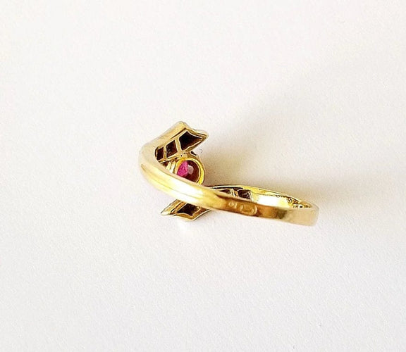 Bague 51 Bague croisée Or Jaune Rubis et Diamants 58 Facettes