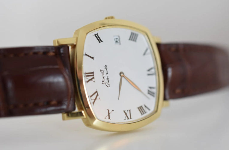Montre PIAGET - Montre "Coussin" automatique, réf. 13406, or jaune, vers 1978 58 Facettes PIA-100